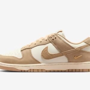 Nike Dunk Low Suede   11w